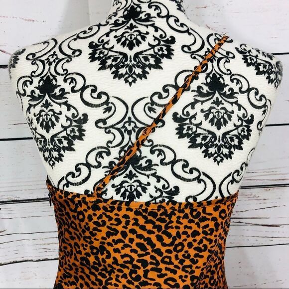 Revolve The East Order One Shoulder Asymmetrical Sahara Leopard Print Midi Dress - Picture 6 of 9